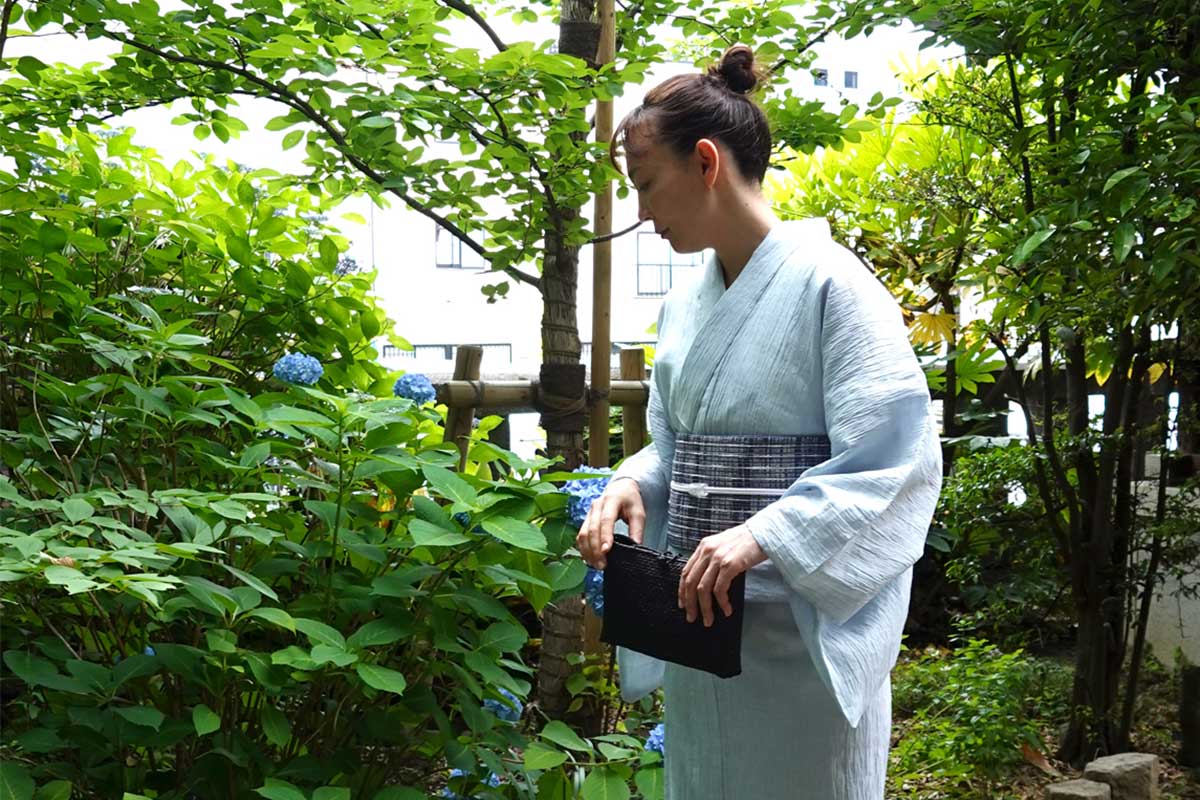 和装と洋装をつなぐ、Hira Clutch Bag
